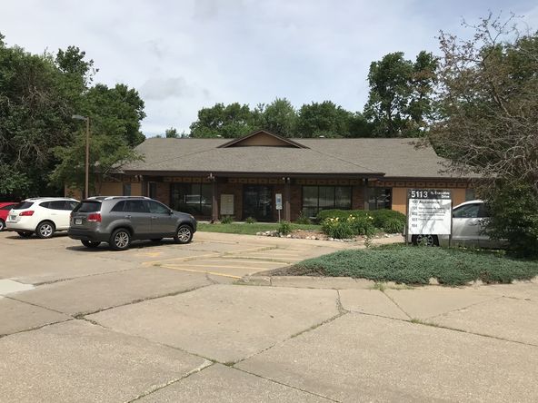 5113 N Executive Dr, Peoria, IL 61614